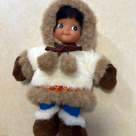 Vintage 🤷🏻‍♀️Kipmick Eskimo Doll - Picture 5 of 6